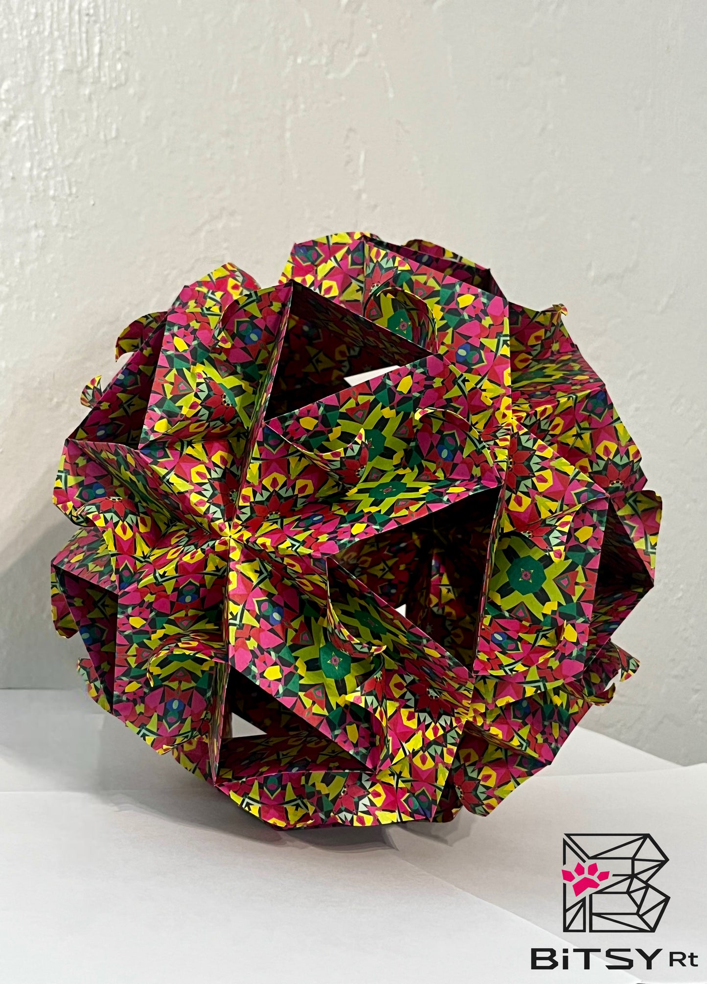 HYPNOTIC KALEIDOSCOPE